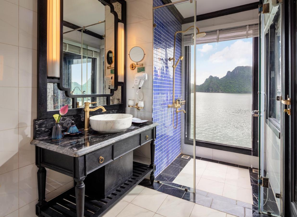 Hotel Le Journey Luxury Cruise Hạ Long Exterior foto